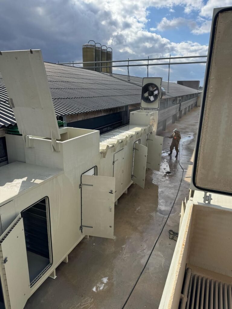 83554203 460c 4e74 8c80 64b12aaadcb6